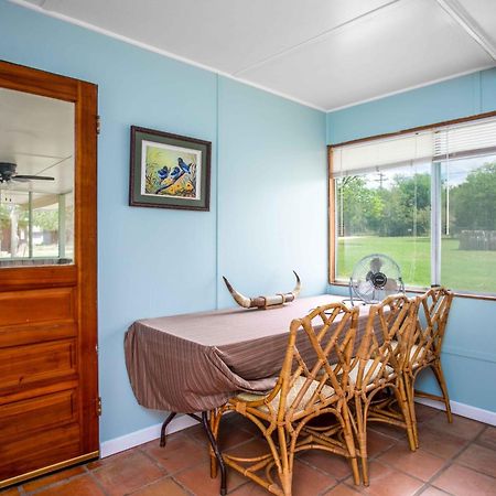 River Ridge Bandera Cabin Екстериор снимка
