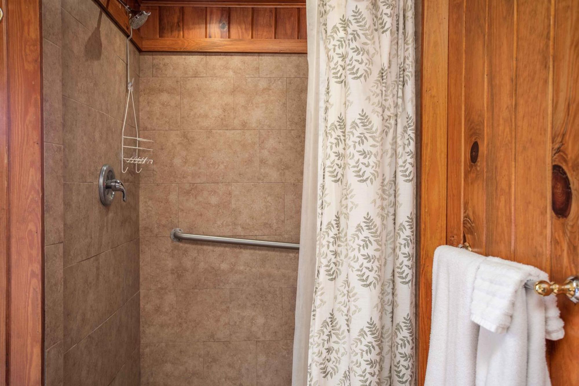 River Ridge Bandera Cabin Екстериор снимка